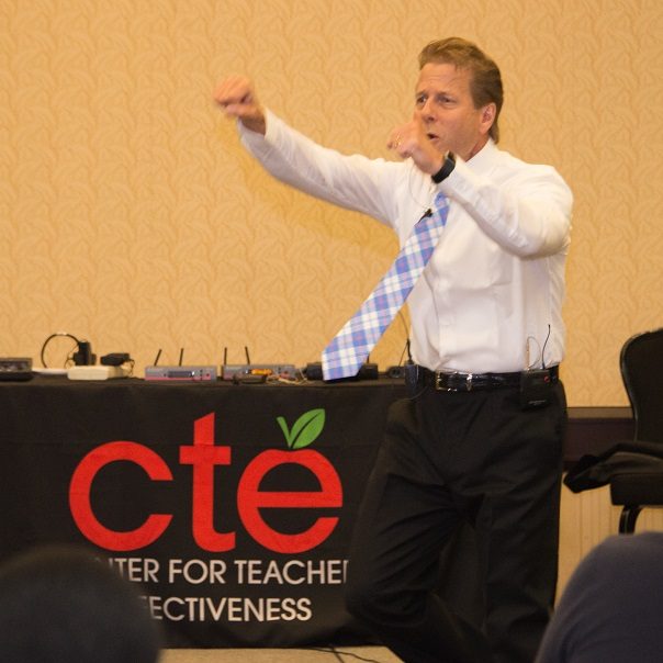 Rick Dahlgren teaching a packed seminar